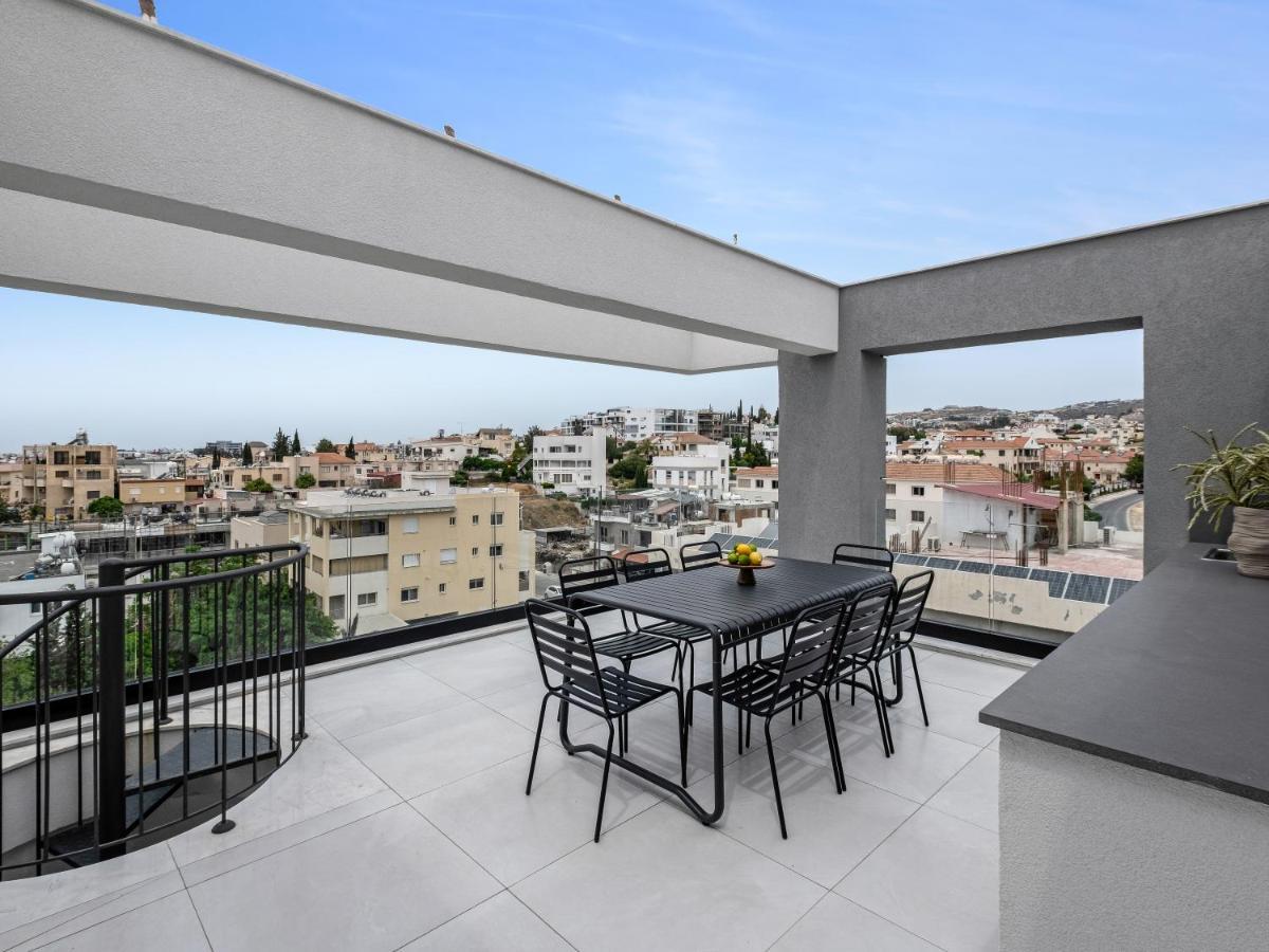 Sanders Elgio Limassol Exterior photo